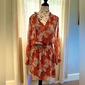 Socialite woman’s size XL Extra Large floral knee length dress